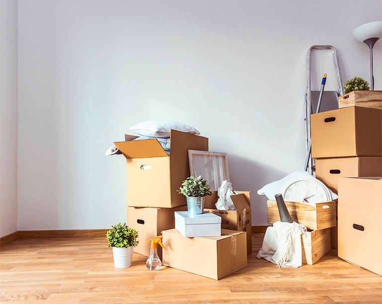 Image of boxes and a house move