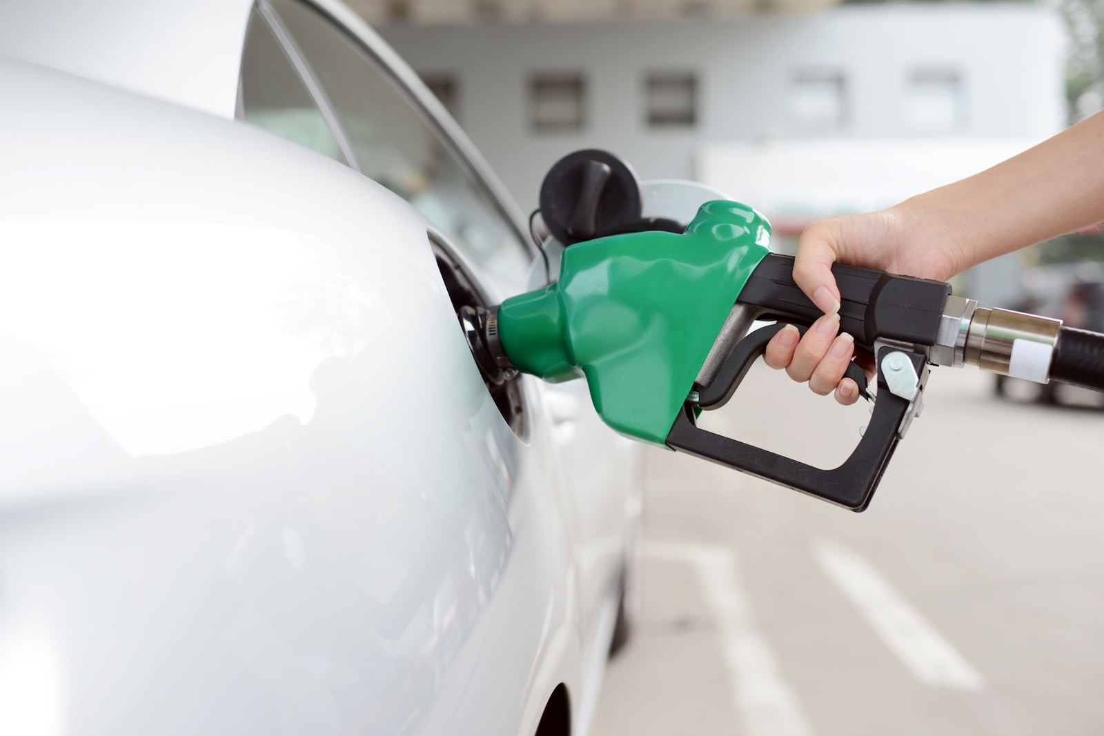 como se ahorrar en combustible