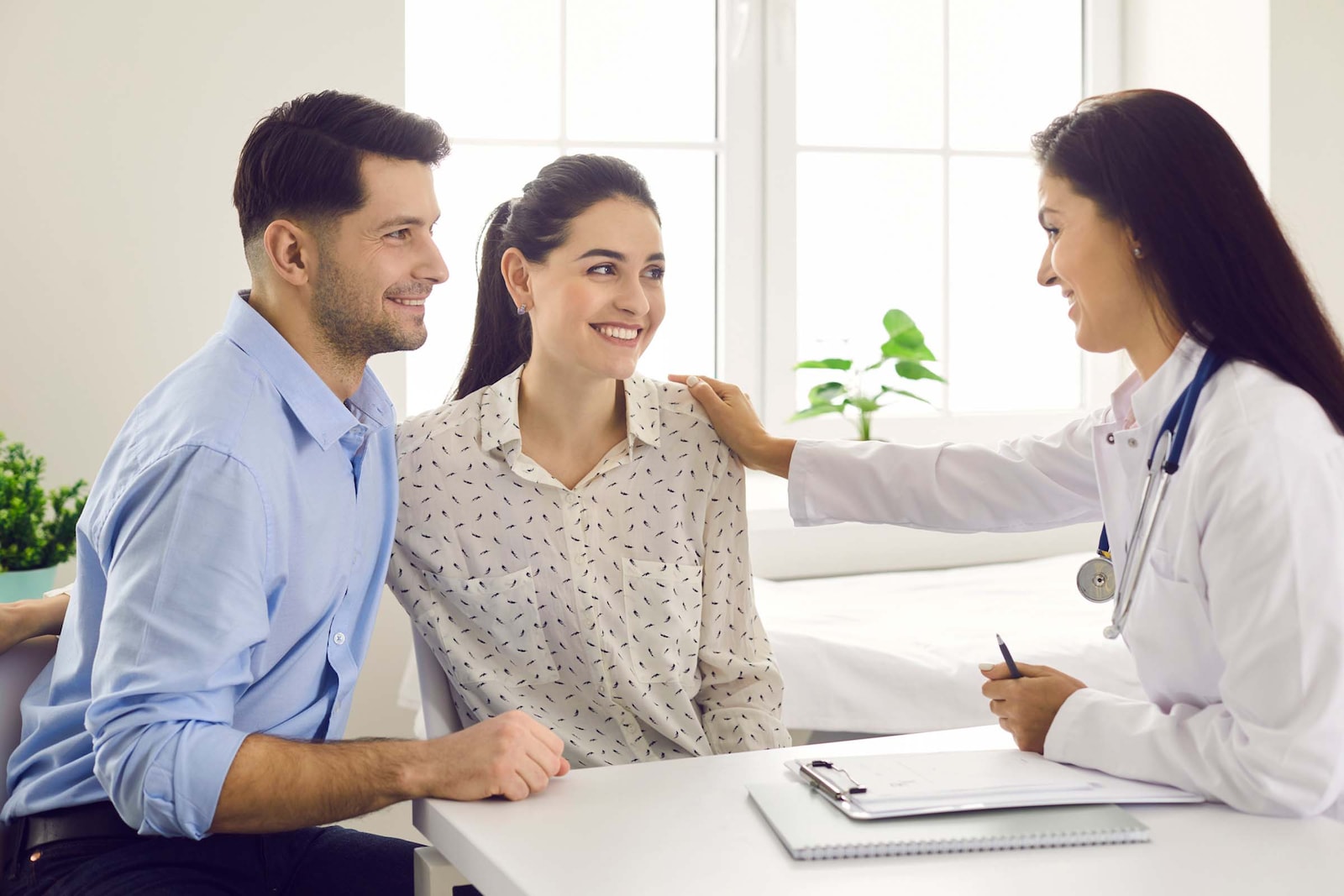 ¿El seguro médico incluye la reproducción asistida?