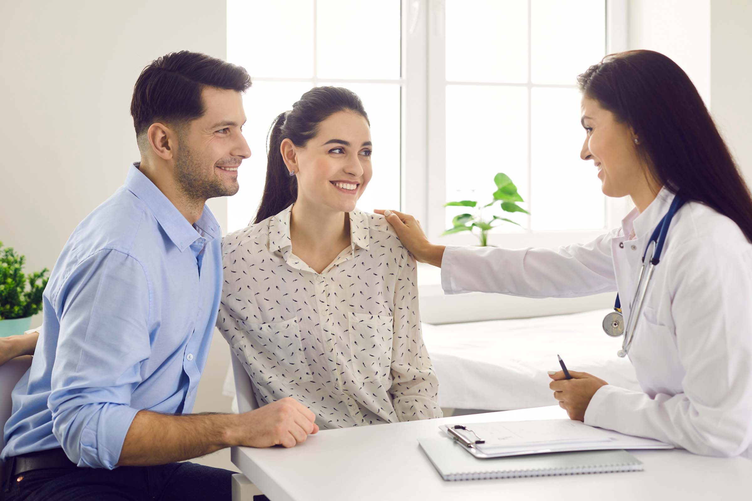 ¿El seguro médico incluye la reproducción asistida?